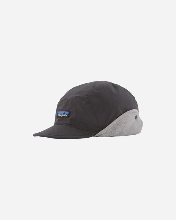 Isthmus earflap