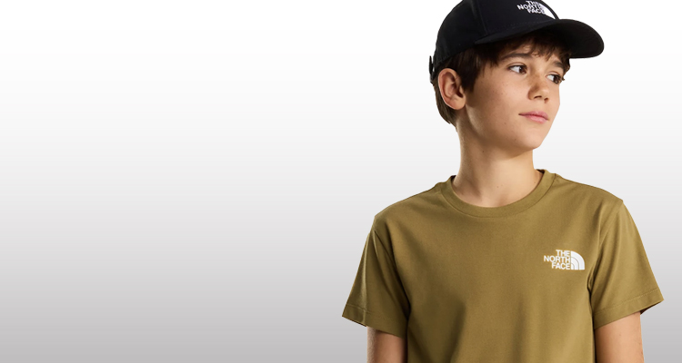 Bambino che indossa tshirt The North Face